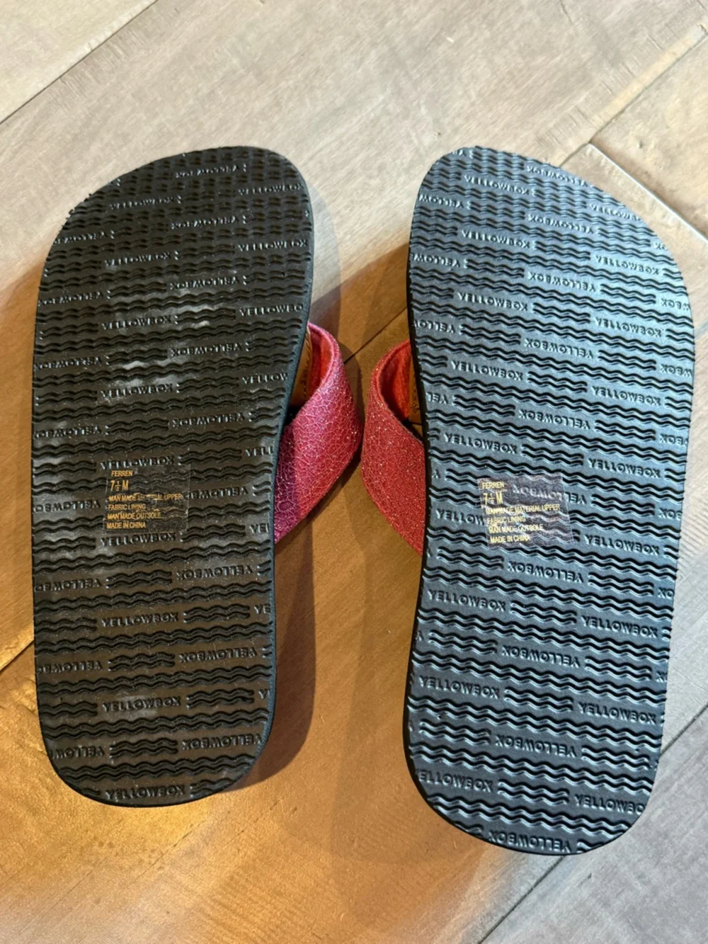 Yellow Box Pink Glitter Strap Flip Flop Sandals - Picture 2 of 3